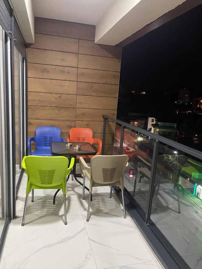 Daf Apartaments プリシュティナ エクステリア 写真